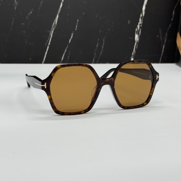 NEW TOM FORD TF1032/F ECO 52E WOMEN SUNGLASSES TOM FORD ROMY FT01032/S 52E